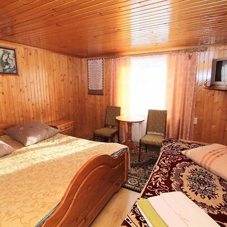 Карпатська Полонина Apartment Yaremche Ngoại thất bức ảnh