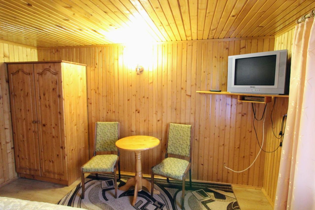Карпатська Полонина Apartment Yaremche Ngoại thất bức ảnh