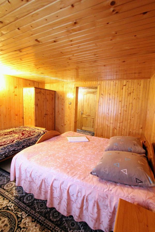 Карпатська Полонина Apartment Yaremche Ngoại thất bức ảnh