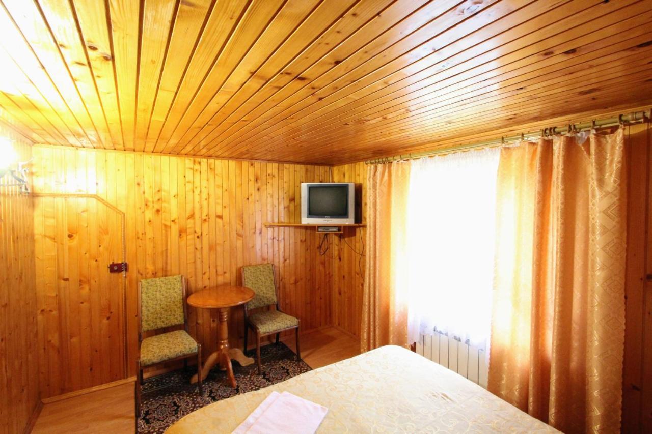 Карпатська Полонина Apartment Yaremche Ngoại thất bức ảnh